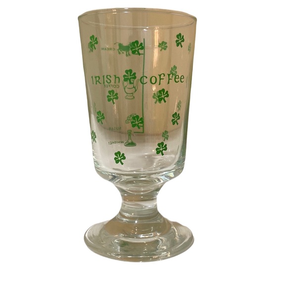Vintage Irish Coffee Recipe Stem Glass with Shamrocks & Measuring Lines - Picture 1 of 4